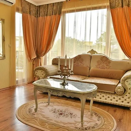 Luxury Apartment Amalfi 300 M From The Beach Varna Exterior photo